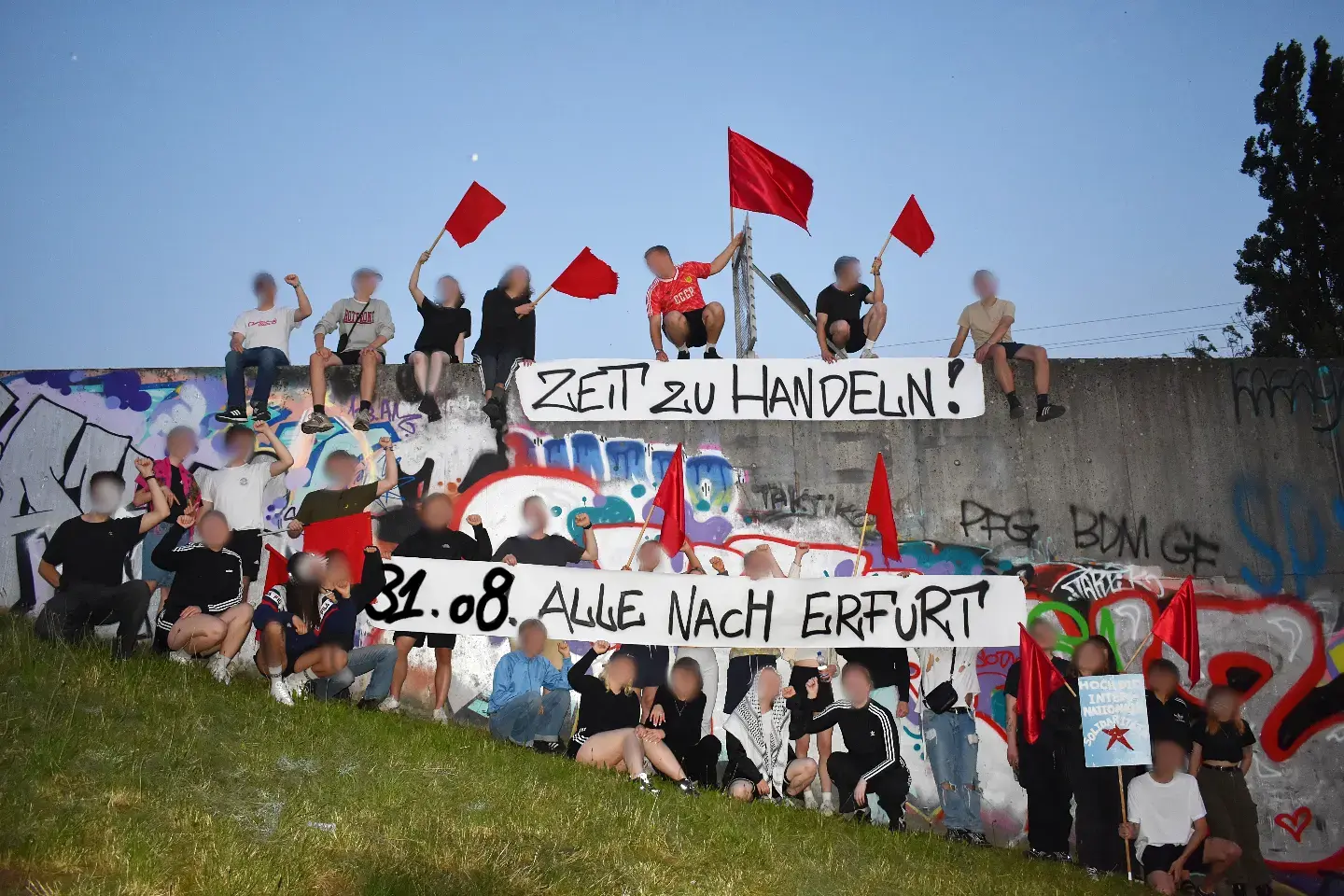 Anreise: Gegen den Wahlkampfabschluss der Höcke-AfD